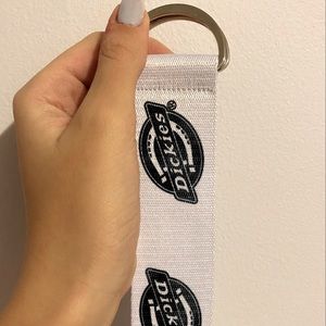 Cute double sided belt! Never worn